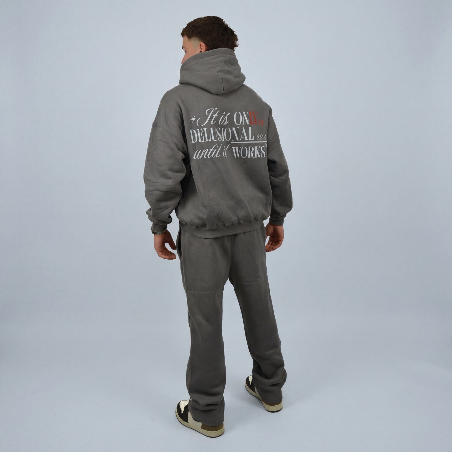 DELUSIONAL DREAMS set