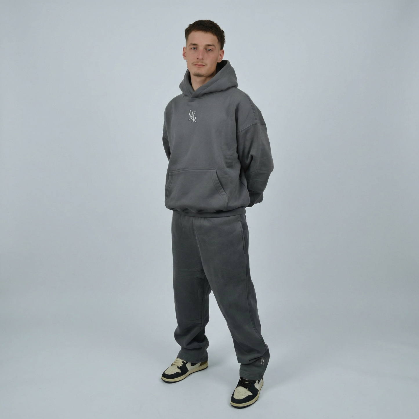 DELUSIONAL DREAMS sweatpants